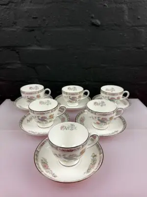 6 x Wedgwood Kutani Crane Tea Cups and Saucers Set