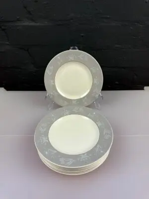 8 x Royal Doulton Bridal Veil D.6459 Tea / Side Plates 6.5" Wide Set