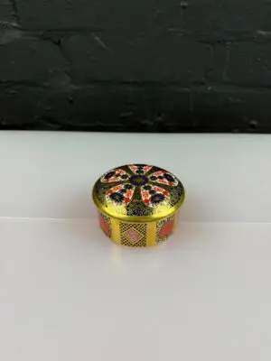 Royal Crown Derby Old Imari 1128 Round SGB Lidded Trinket Dish 1st Quality