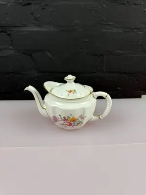 Royal Crown Derby Posies Small Tea Pot 1st Quality L 1987 0.75 Pints
