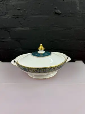 Royal Doulton Carlyle Oval Handled Vegetable Serving Dish Tureen Damaged Lid Kno