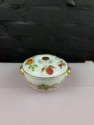 Royal Worcester Evesham Gold Casserole Shape 23 Serving Dish 17 cm Wide