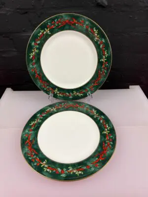 Royal Worcester Holly Ribbons Green Dinner Plates 27.5 cm 5 Sets of 2 Available