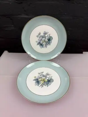 Royal Worcester Woodland Cake Plates 23 cm Wide Set of 2