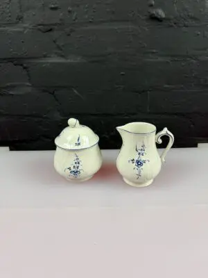 Villeroy & and Boch Luxembourg Vieux Milk Cream Jug 10.5 cm & Covered Sugar Bowl