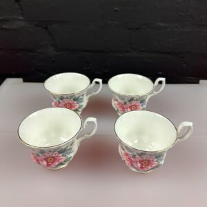 4 x Royal Albert Camilla Replacement Tea Cups