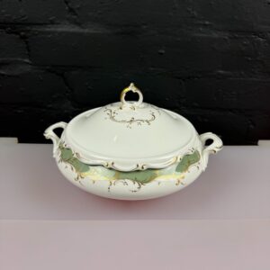 Royal Doulton Fontainebleau H4978 Covered Vegetable Dish Tureen Last 1 Available