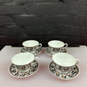 4 Teacups Saucers Louvre Museum  Warriors Fighting 600BC.No.12 Greece D. Vassip