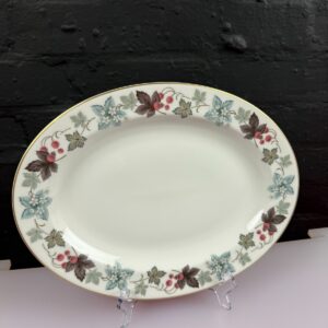Royal Doulton Camelot TC1016 Oval Carving Serving Platter Plate 13.5" x 10"