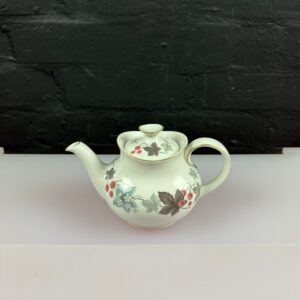 Royal Doulton Camelot TC1016 Small Individual Tea Pot 0.75 Pints