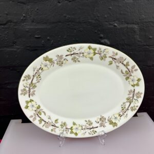 Minton China Rose S.724 Large Oval Carving / Serving Platter Plate 40 cm Wide