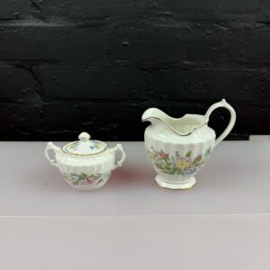 Aynsley Wild Tudor Small Covered Sugar Bowl and Milk / Cream Jug 4.25" High Set