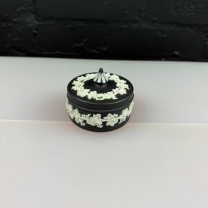 Wedgwood Jasper Ware Basalt Black Covered Round Grape Vine Trinket Box 3" Wide