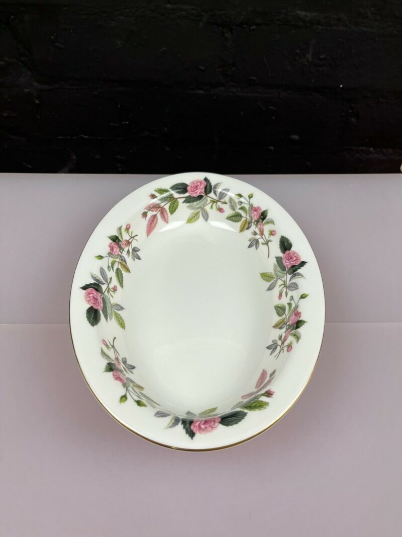 Wedgwood Hathaway Rose Open Oval Vegetable Serving Dish Bowl 10