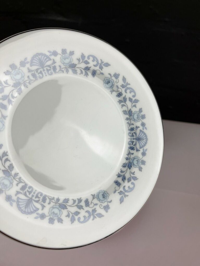 4 x Noritake Royal Blue Tea / Side Plates 6.5