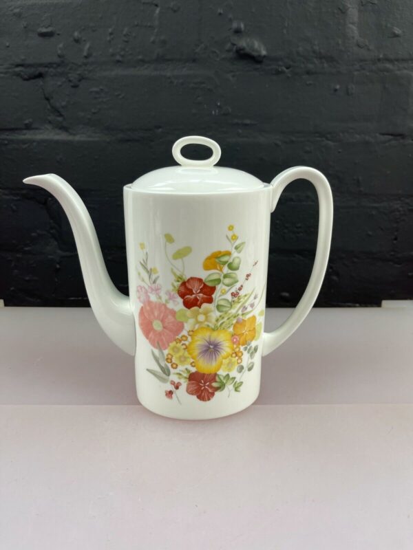 Wedgwood Summer Bouquet Large Coffee Pot 8 quot High Last 1 Available No1 Wedgwood Summer Bouquet Large Coffee Pot 8 quot High Last 1 Available No1